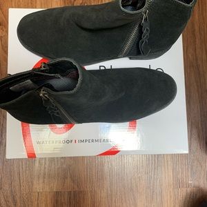 🌸New🌸 Waterproof Liam Black Suede Ankle boots w/ Biosole-Gel Women’s Orthotics